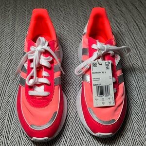 Adidas Retrophy F2 Sneakers NWT Hot Pink/Pink/White/Silver Boys/Girls Size 7